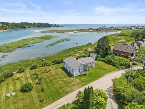 15 Harmons Island Scarborough ME 04074