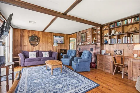 15 Harmons Island Scarborough ME 04074