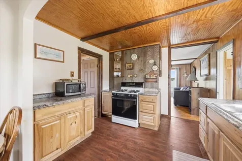 15 Harmons Island Scarborough ME 04074