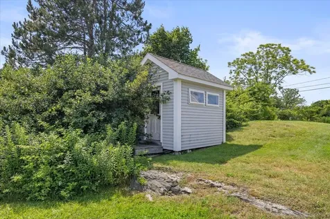 15 Harmons Island Scarborough ME 04074
