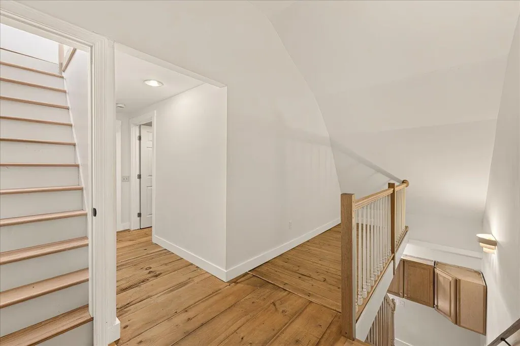 118 Toddy Pond Lane Brooks ME 04951