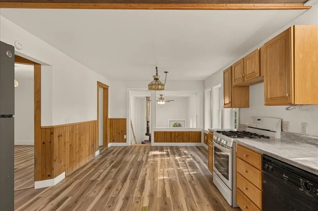 118 Toddy Pond Lane Brooks ME 04951