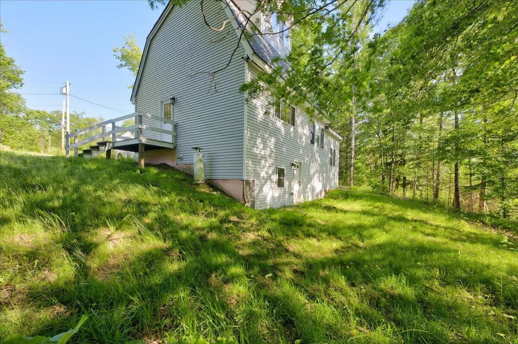 118 Toddy Pond Lane Brooks ME 04951