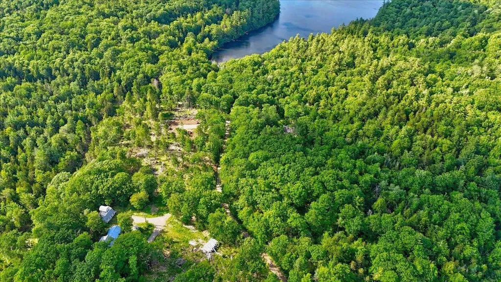 118 Toddy Pond Lane Brooks ME 04951