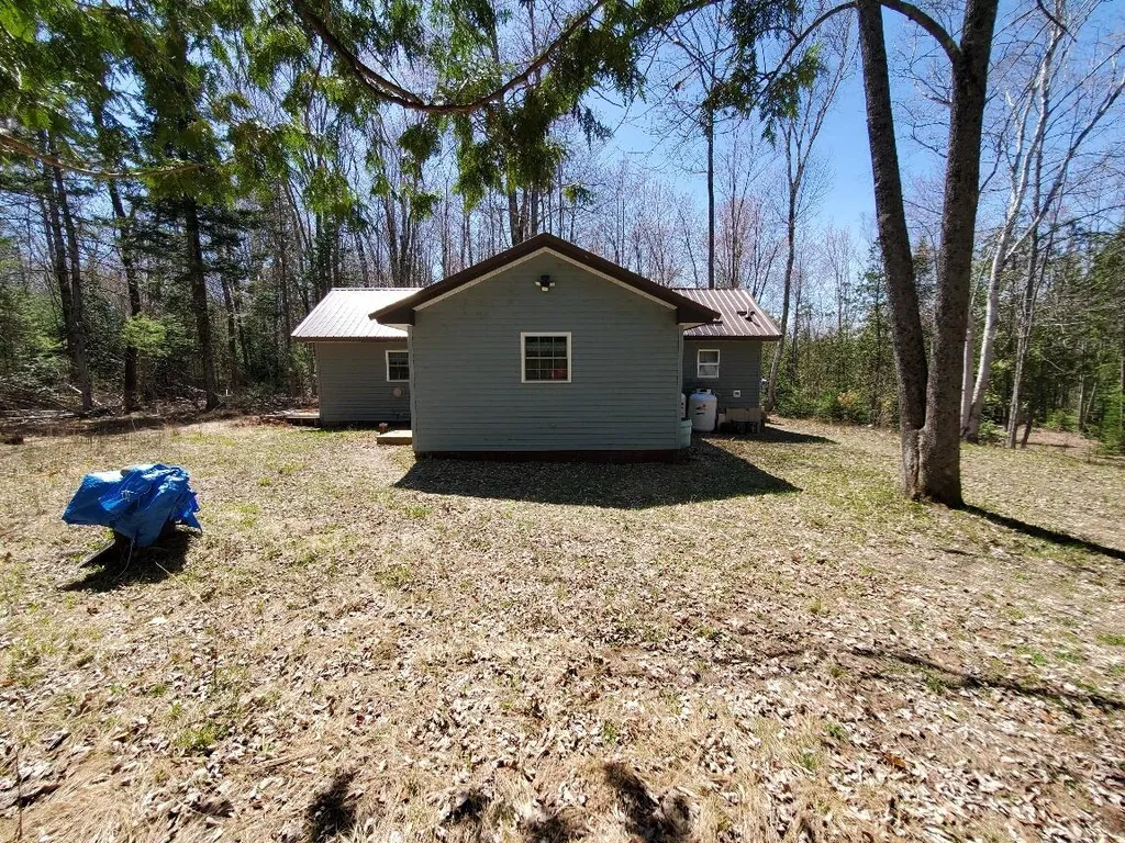 135 Andrews Road Corinth ME 04427