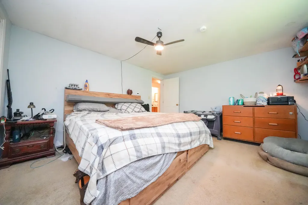 642 Stream Road Winterport ME 04496