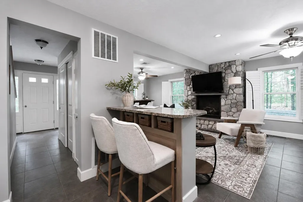 36 Whittemore Cove Road Raymond ME 04071