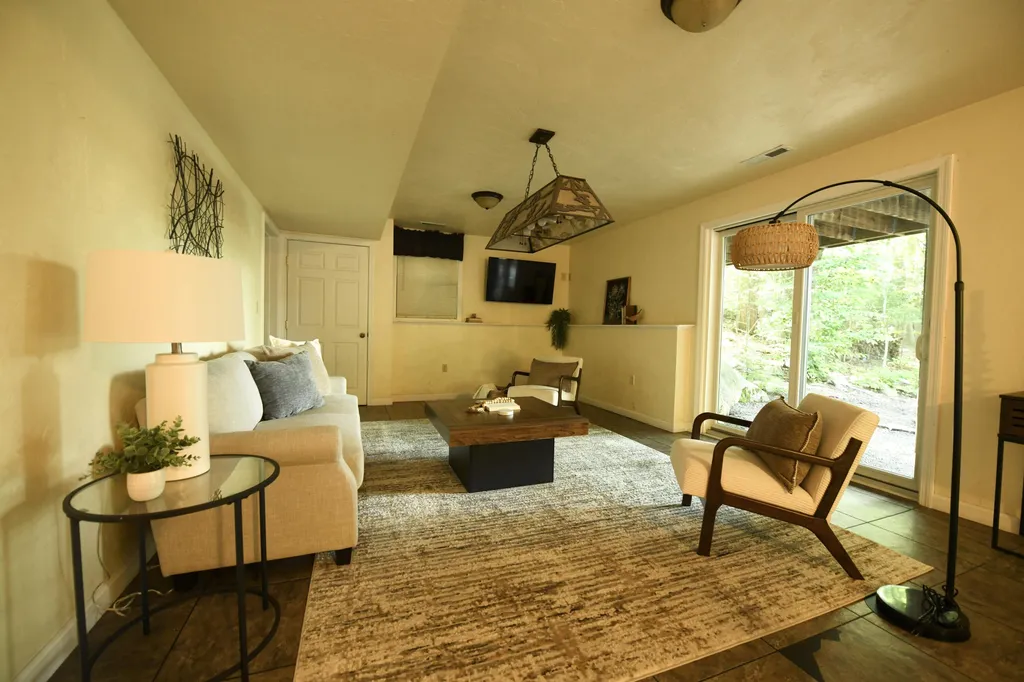 36 Whittemore Cove Road Raymond ME 04071