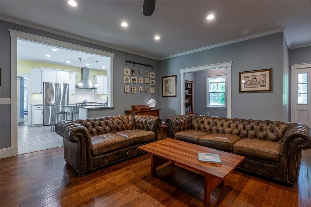 33 Shibles Lane Rockport ME 04856