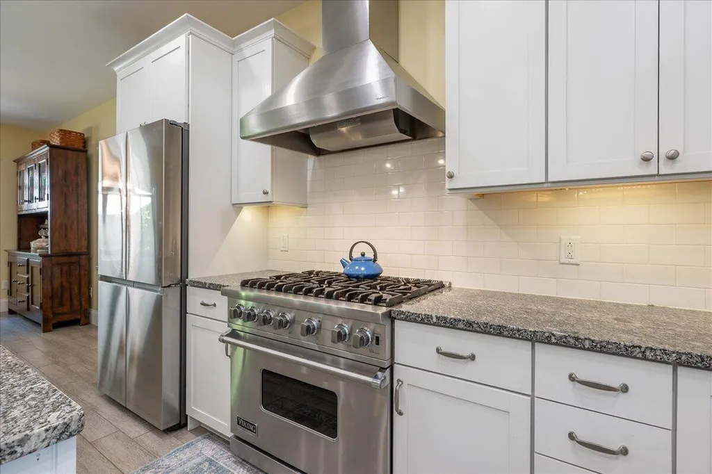 33 Shibles Lane Rockport ME 04856
