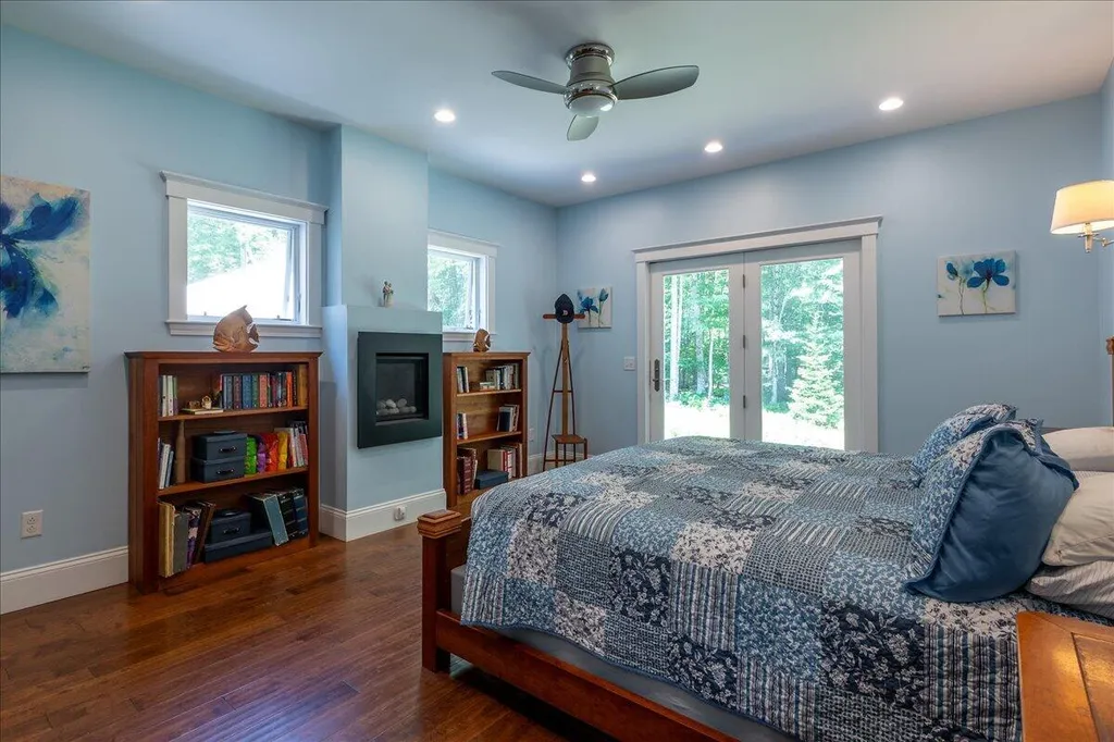 33 Shibles Lane Rockport ME 04856