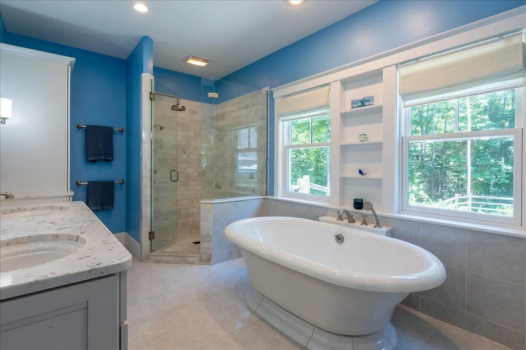 33 Shibles Lane Rockport ME 04856