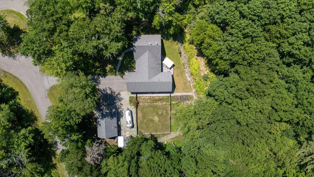 33 Shibles Lane Rockport ME 04856