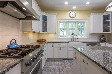 33 Shibles Lane Rockport ME 04856