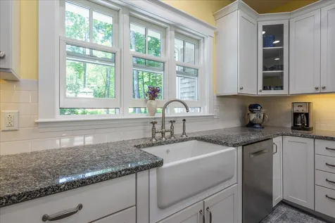 33 Shibles Lane Rockport ME 04856