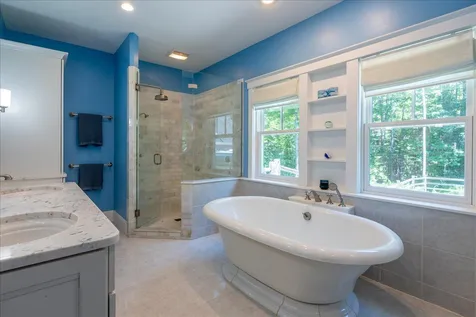 33 Shibles Lane Rockport ME 04856
