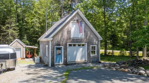 33 Shibles Lane Rockport ME 04856