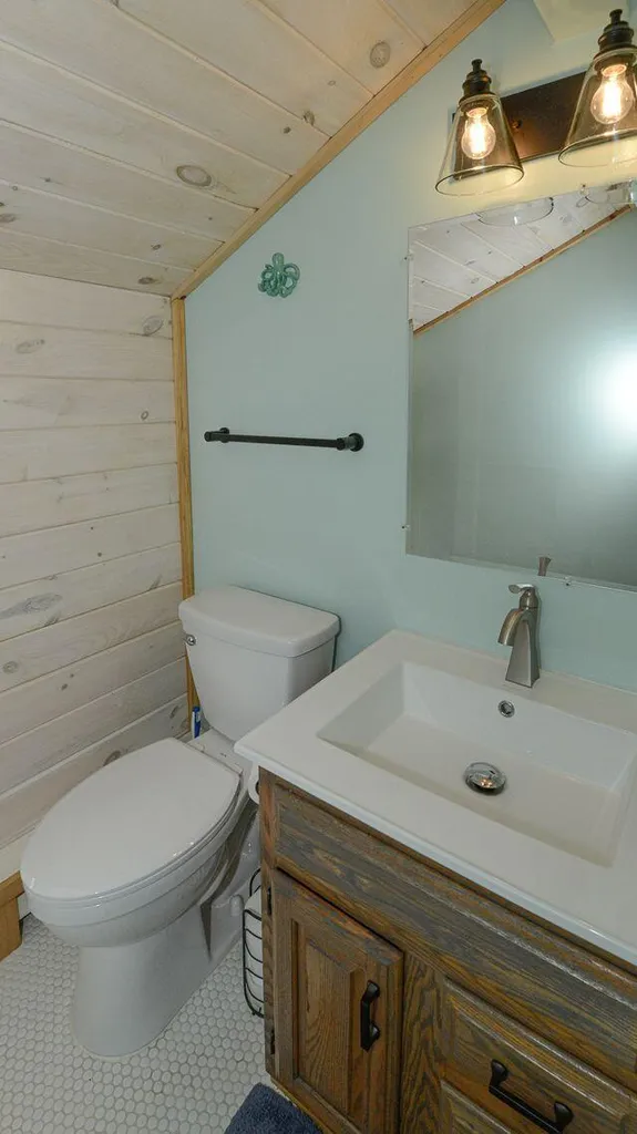 25 Chapman Road Harrison ME 04040