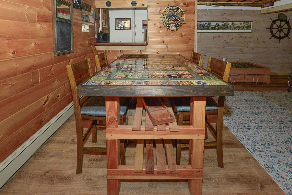 25 Chapman Road Harrison ME 04040
