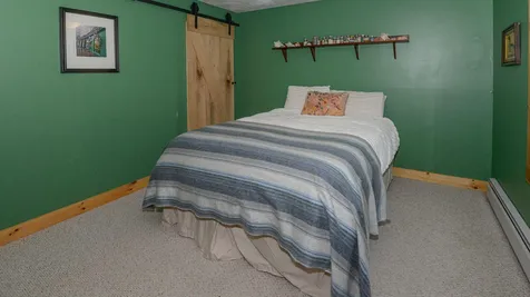 25 Chapman Road Harrison ME 04040