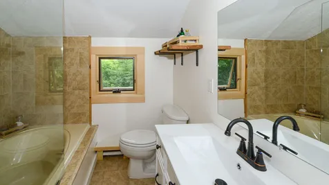 25 Chapman Road Harrison ME 04040