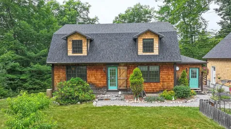 25 Chapman Road Harrison ME 04040