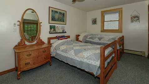 25 Chapman Road Harrison ME 04040