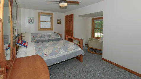 25 Chapman Road Harrison ME 04040