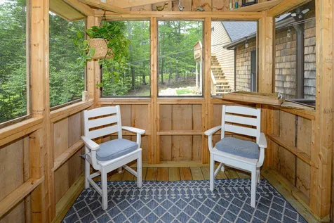 25 Chapman Road Harrison ME 04040