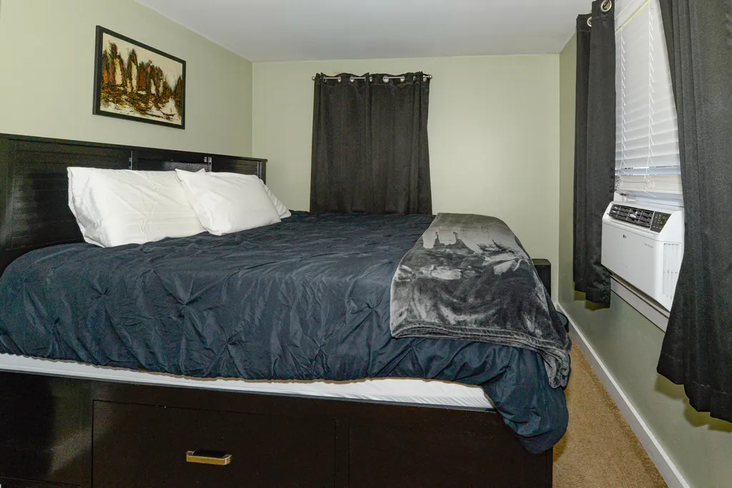 16 Mill Lane Naples ME 04055