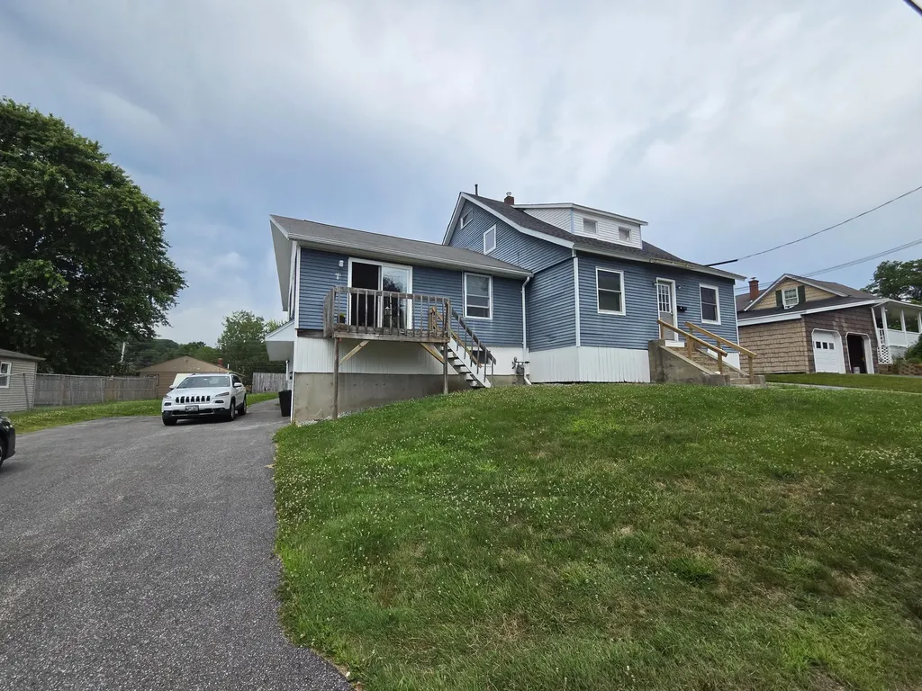 79 Dow Avenue Lewiston ME 04240