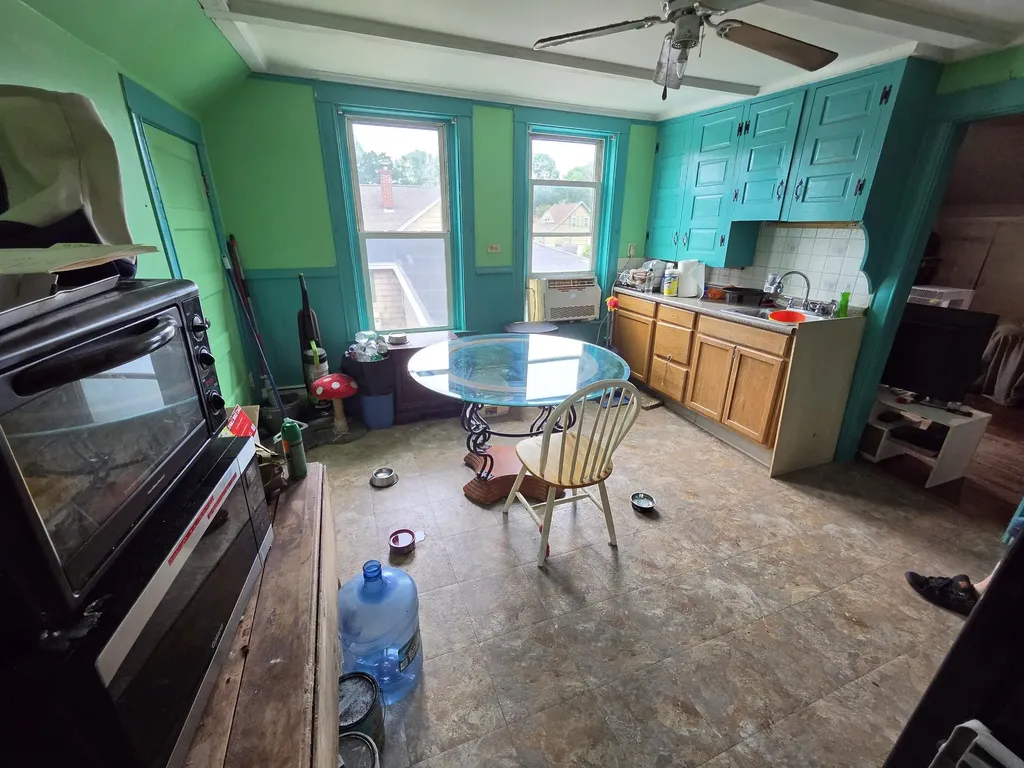 79 Dow Avenue Lewiston ME 04240