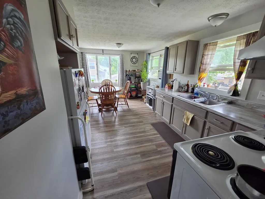 79 Dow Avenue Lewiston ME 04240