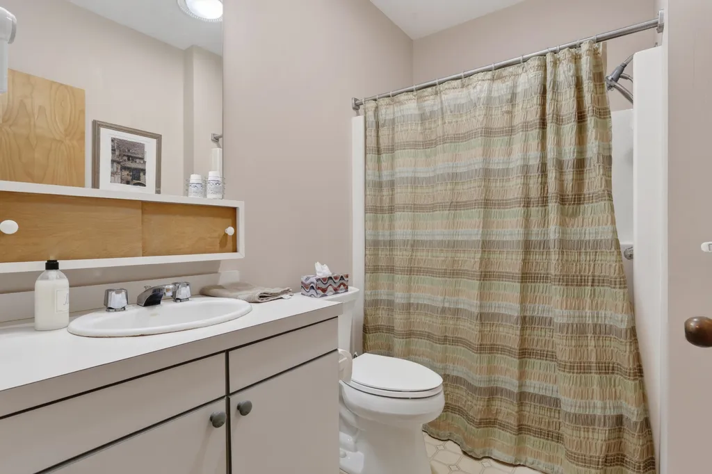 23 Spring Street Bethel ME 04217