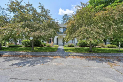 23 Spring Street Bethel ME 04217