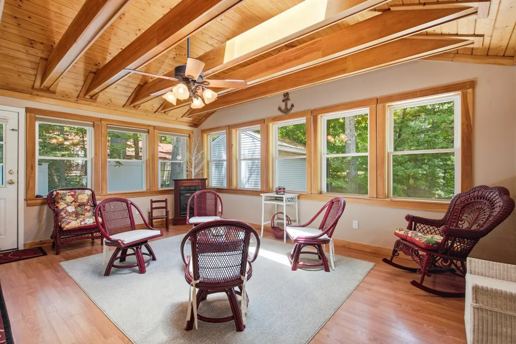 2196 Sanford Road Wells ME 04090