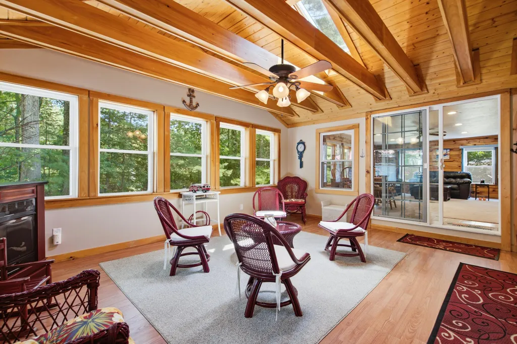 2196 Sanford Road Wells ME 04090