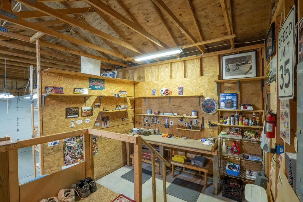 2196 Sanford Road Wells ME 04090