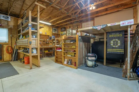 2196 Sanford Road Wells ME 04090