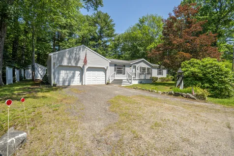 2196 Sanford Road Wells ME 04090
