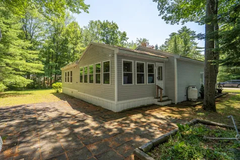 2196 Sanford Road Wells ME 04090