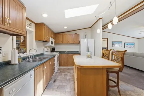 2196 Sanford Road Wells ME 04090