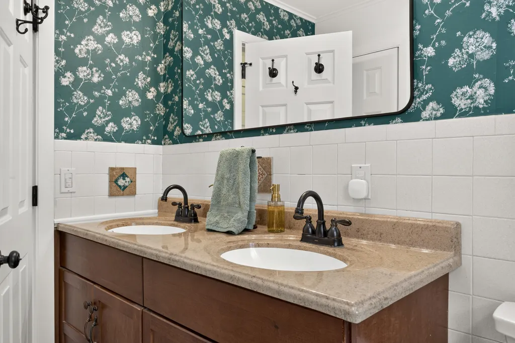 102 Bonny Eagle Road Standish ME 04084
