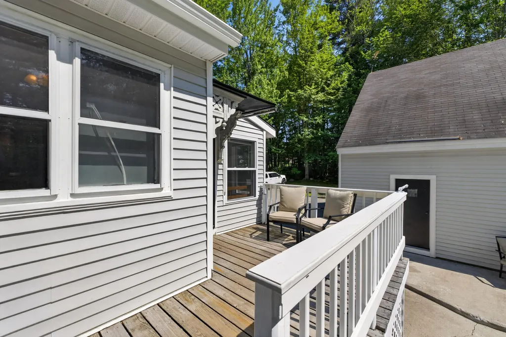 102 Bonny Eagle Road Standish ME 04084