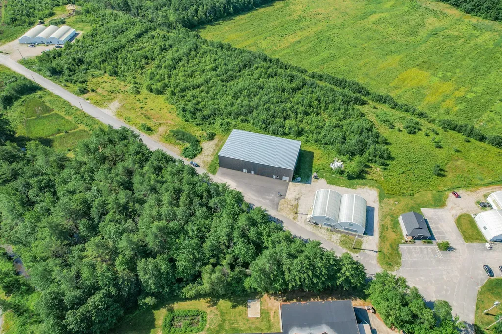 59 Mystique Way Auburn ME 04210