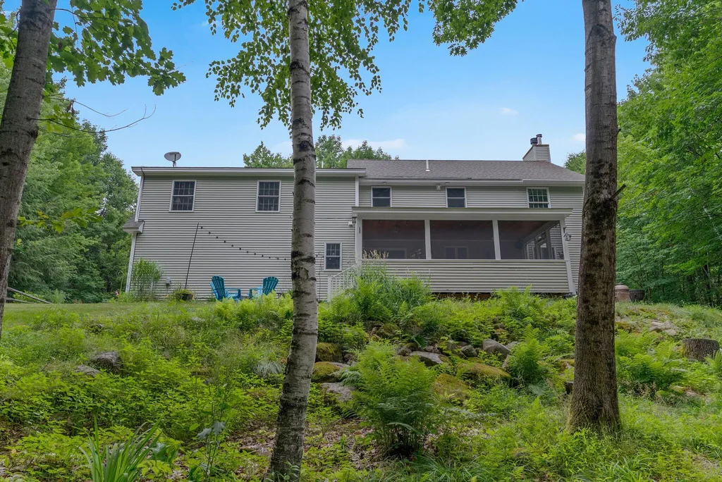 14 Rosewood Lane New Gloucester ME 04260