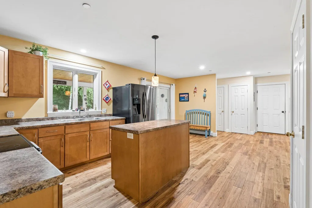 14 Rosewood Lane New Gloucester ME 04260