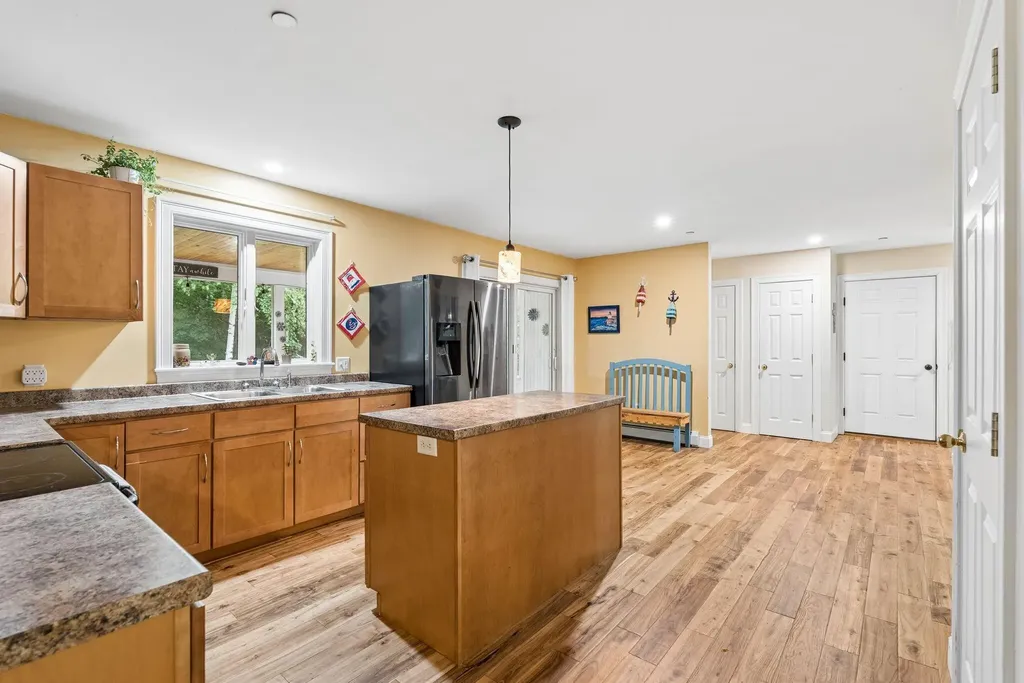 14 Rosewood Lane New Gloucester ME 04260