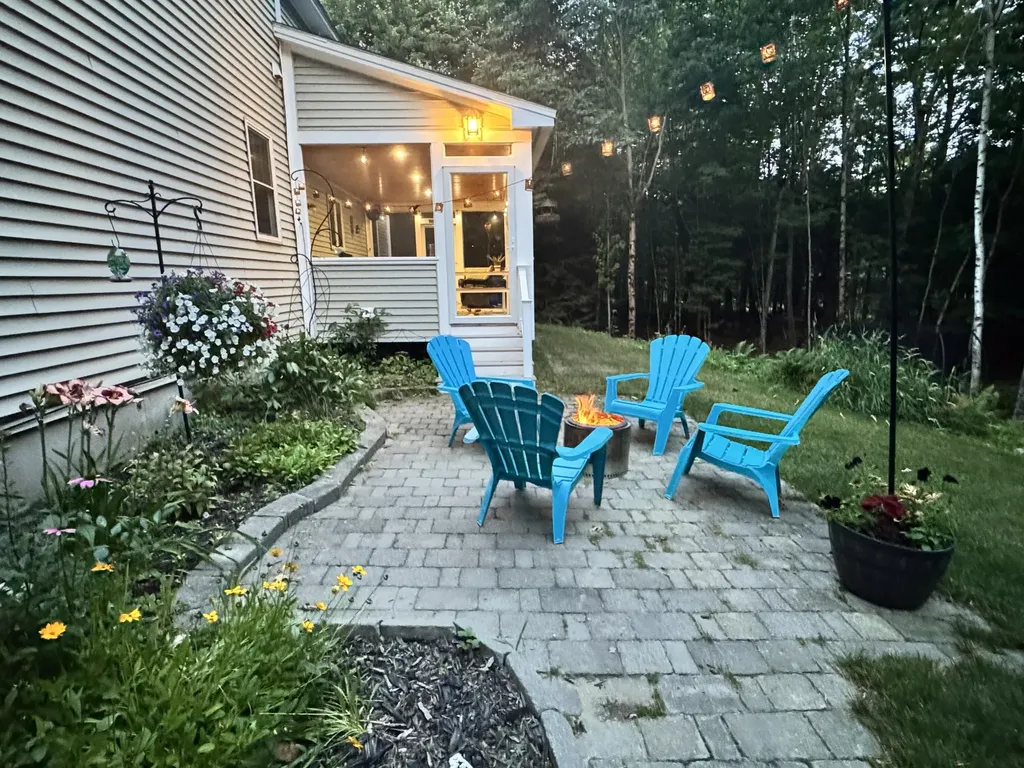 14 Rosewood Lane New Gloucester ME 04260