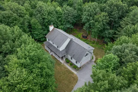 14 Rosewood Lane New Gloucester ME 04260